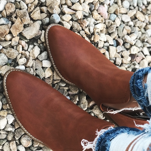 Cognac Distressed Leather Bootie - Picture 7 of 7